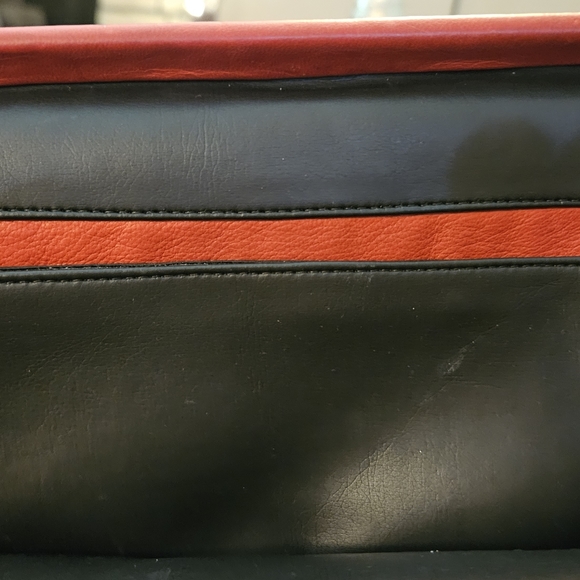 Purse - Picture 4 of 4